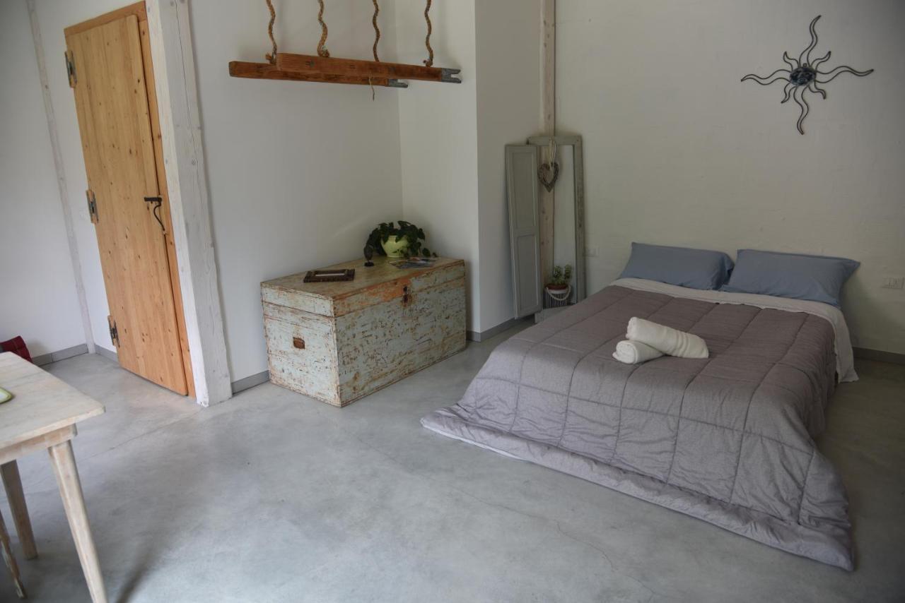 카스틸리오네 디 라벤나 Capannone111 B&B 외부 사진